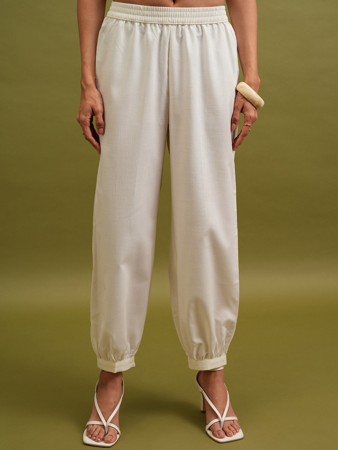 

Vishudh Women Off White Joggers