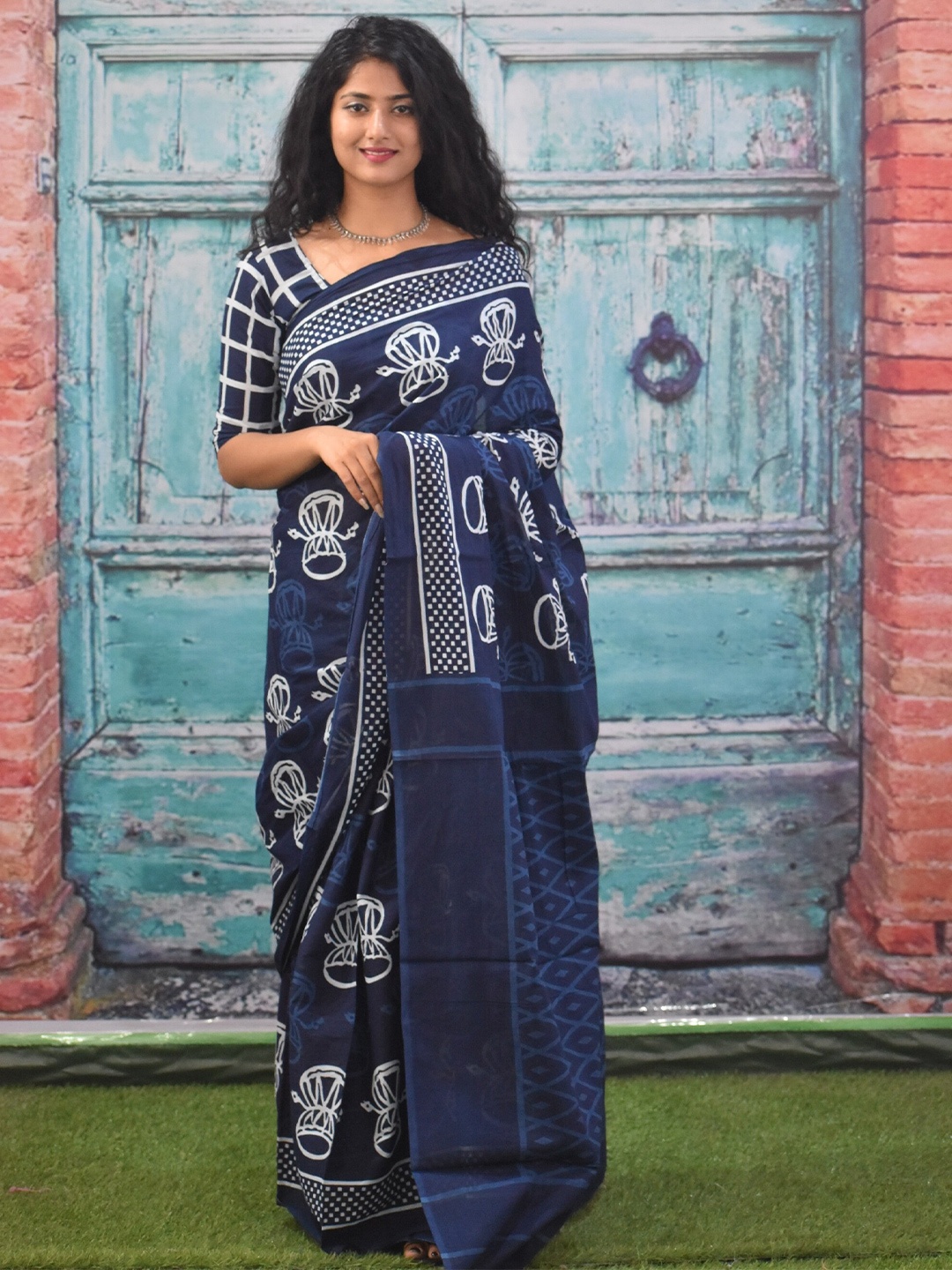 

JALTHER Ethnic Motif Block Print Pure Cotton Saree, Blue