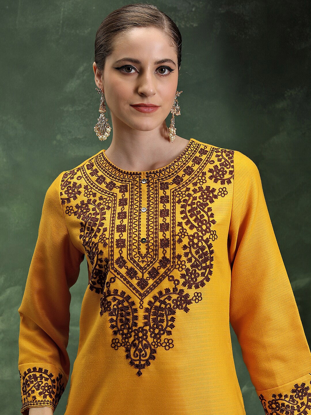 

Vishudh Yellow Ethnic Motifs Embroidered Straight Kurta