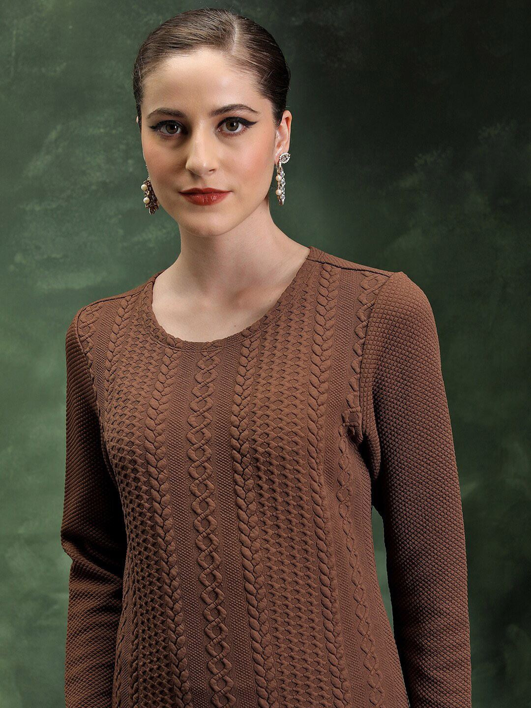 

Vishudh Brown Geometric Quilted Straight Kurta
