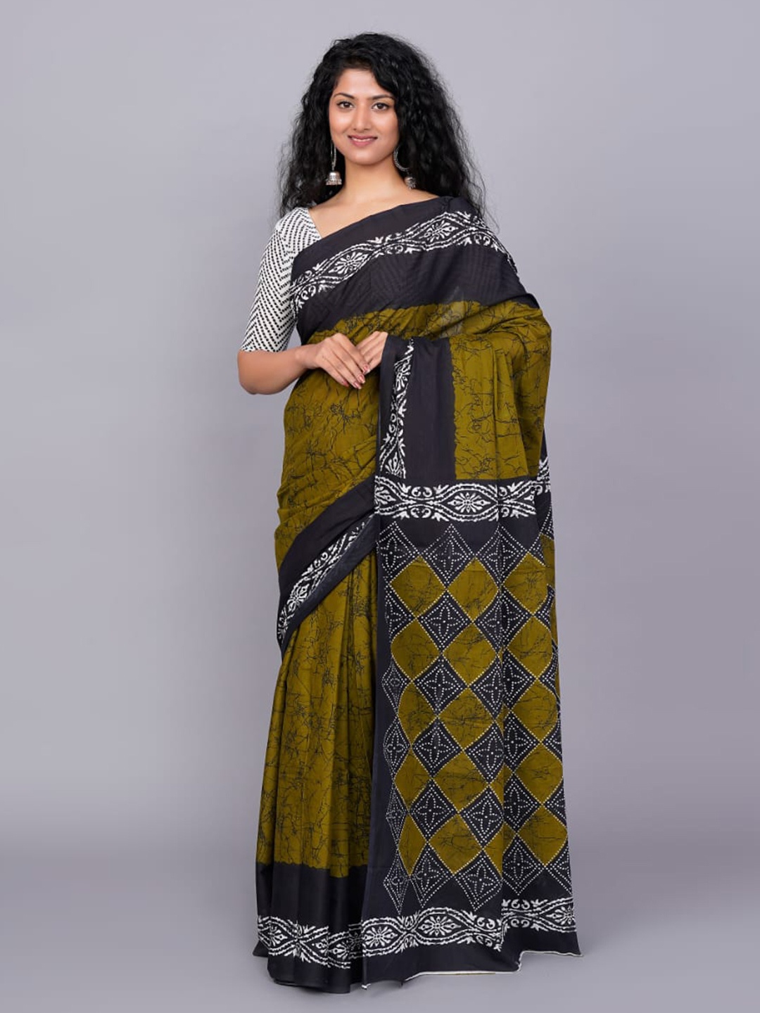 

JALTHER Ethnic Motifs Printed Pure Cotton Block Print Saree, Green