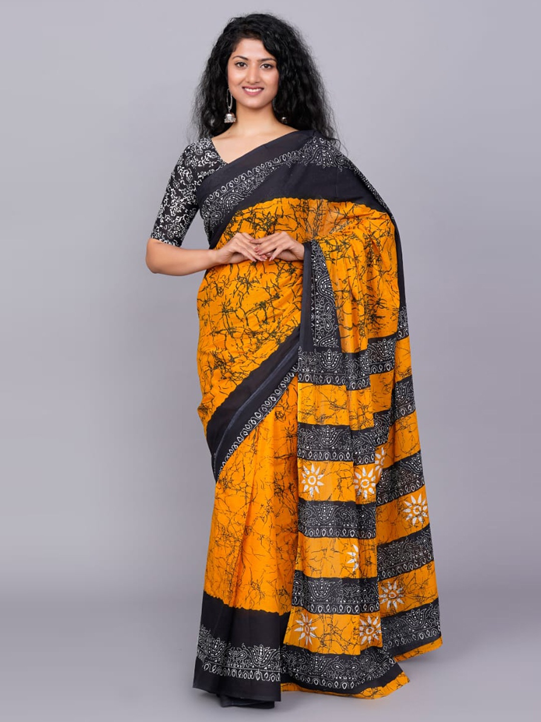 

JALTHER Ethnic Motifs Block Print Pure Cotton Saree, Yellow