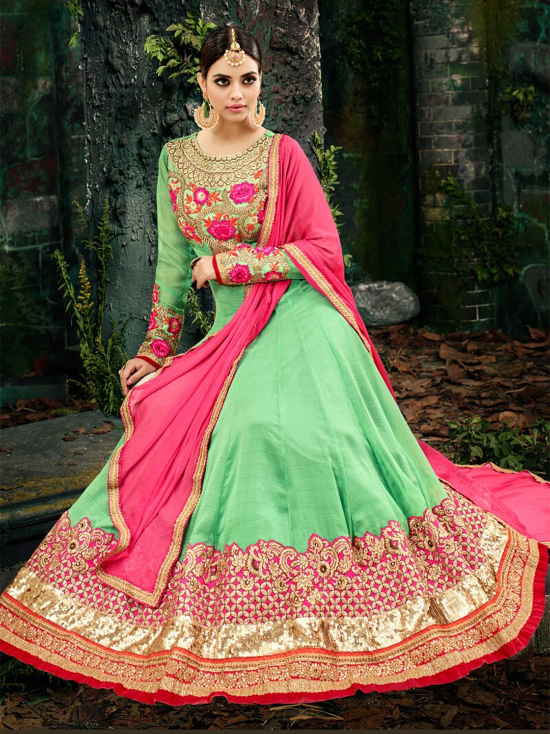 

Chandbaali Floral Embroidered Art Silk Semi-Stitched Dress Material, Green