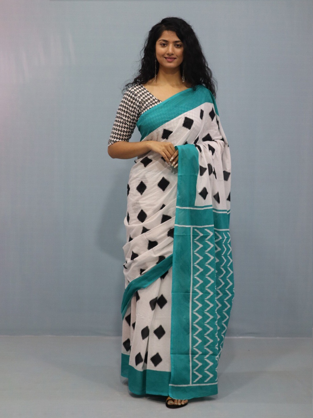 

JALTHER Geometric Printed Jaipuri Pure Cotton Mulmul Block Print Saree, Green