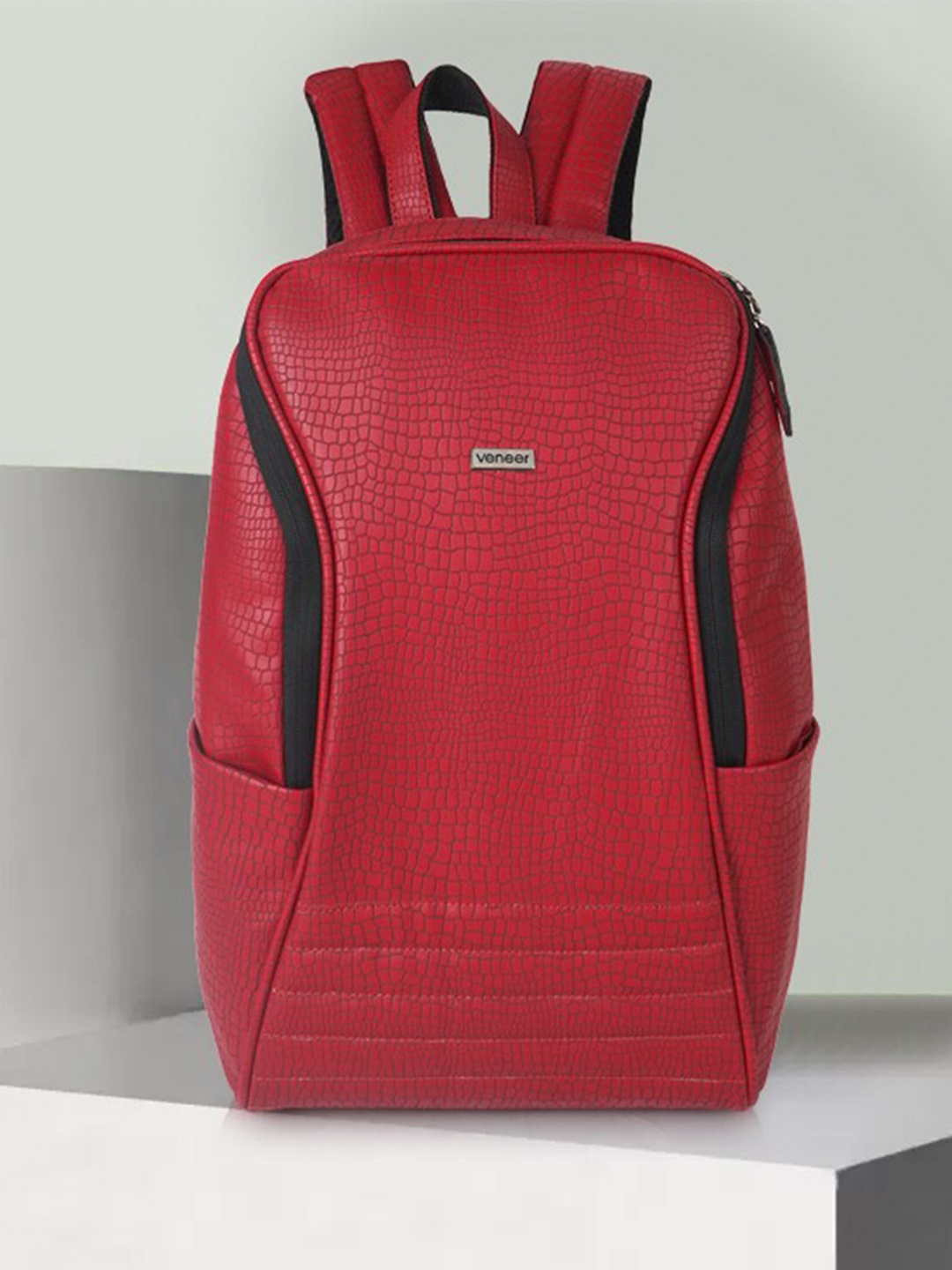 

Veneer Unisex Textured Backpack Up to 16 inch, Red