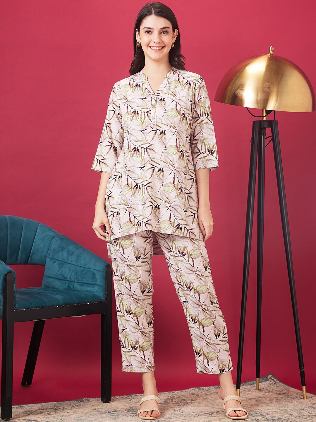 

AV2 Printed Mandarin Collar Tunic With Trousers, Pink