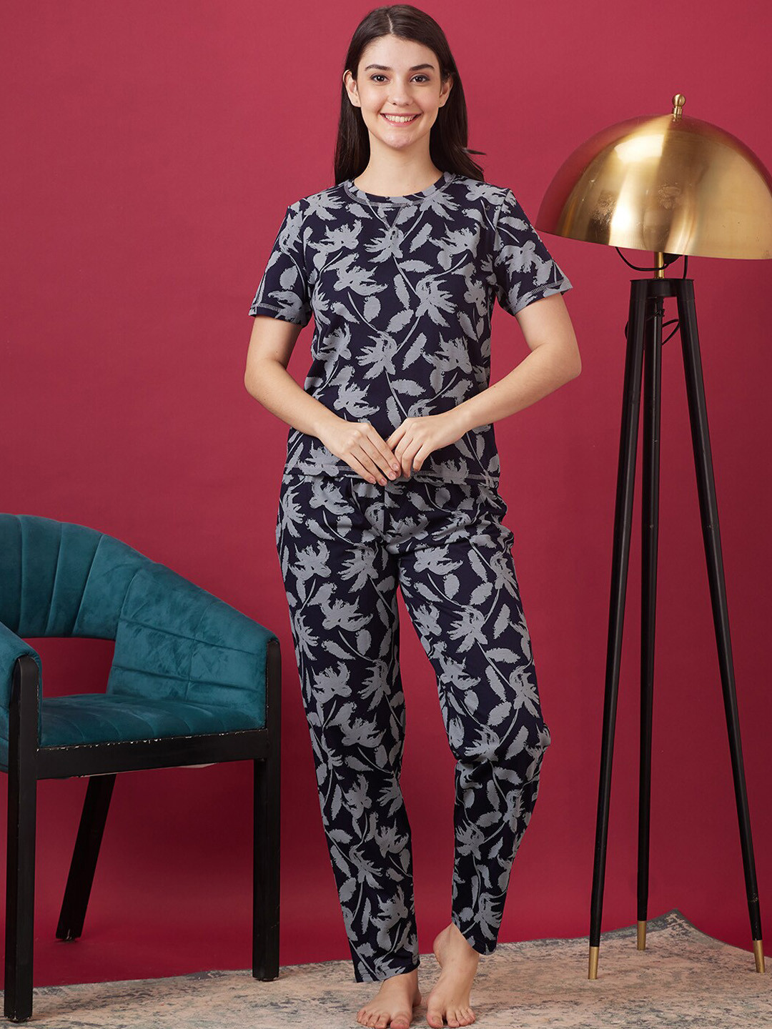 

AV2 Tropical Printed Pure Cotton T-Shirt & Lounge Pant, Black