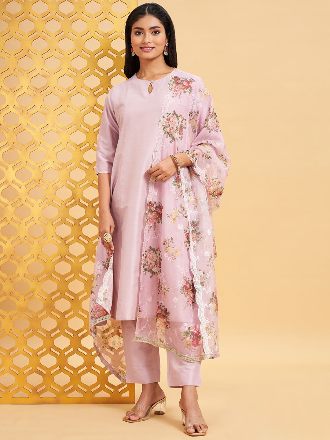 

RANGMANCH BY PANTALOONS Kurta & Trousers With Dupatta, Pink