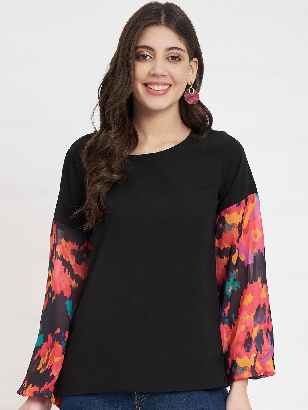 

CHARMGAL Floral Print Flared Sleeve Crepe Top, Black