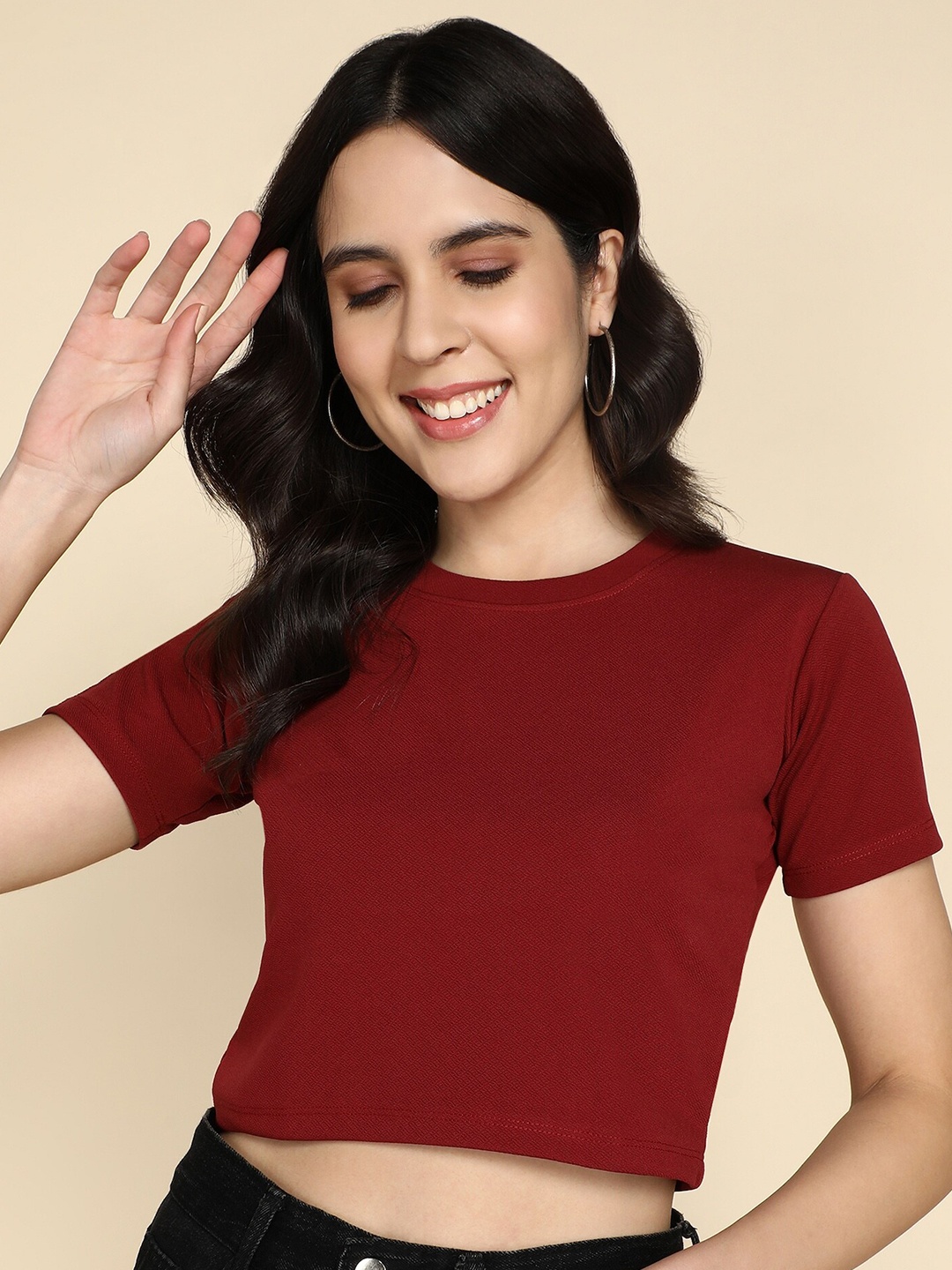 

HERE&NOW Solid Round Neck Crop T-shirt, Maroon