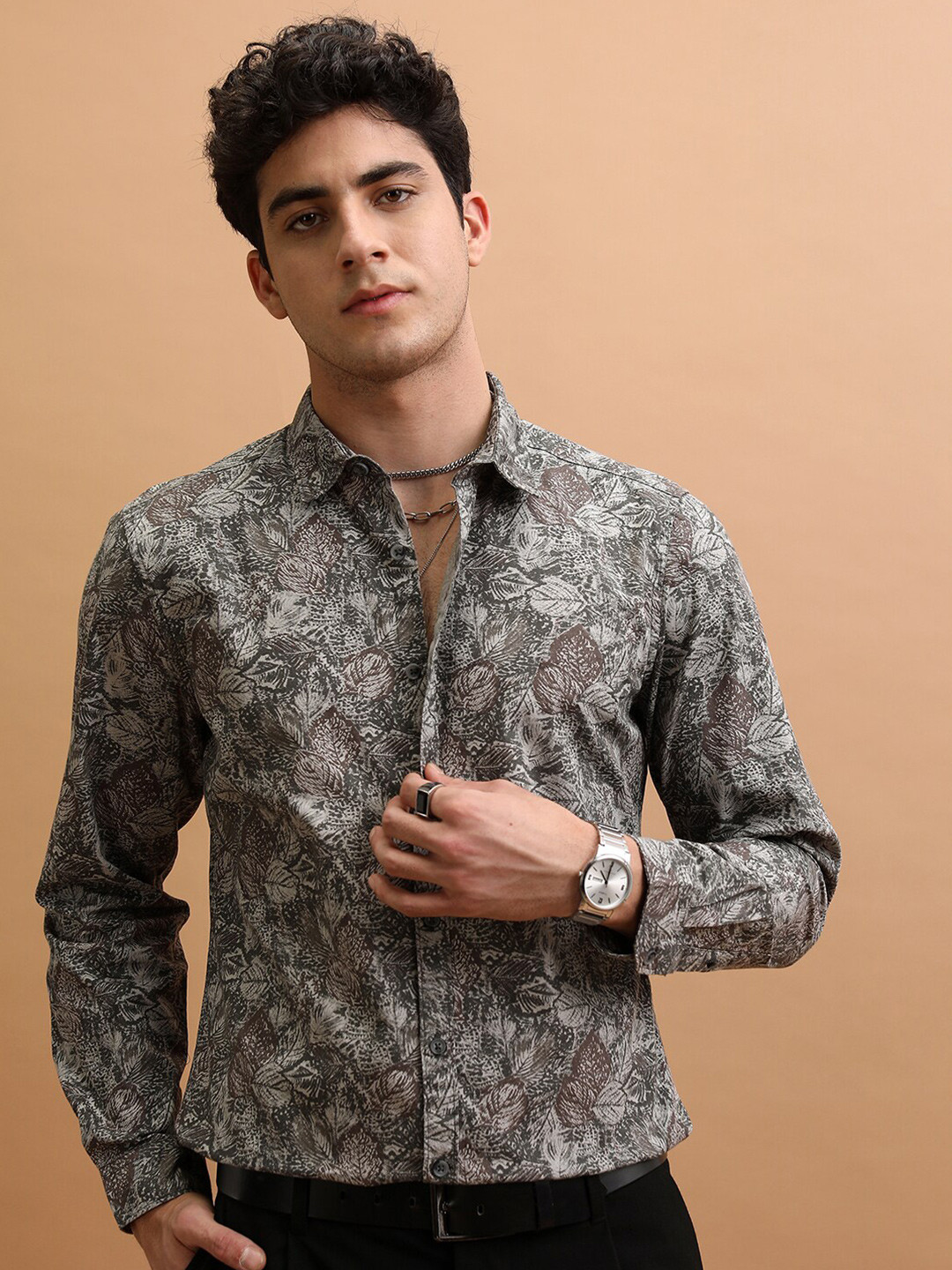 

HIGHLANDER Dark All Over Printed Shirt, Grey