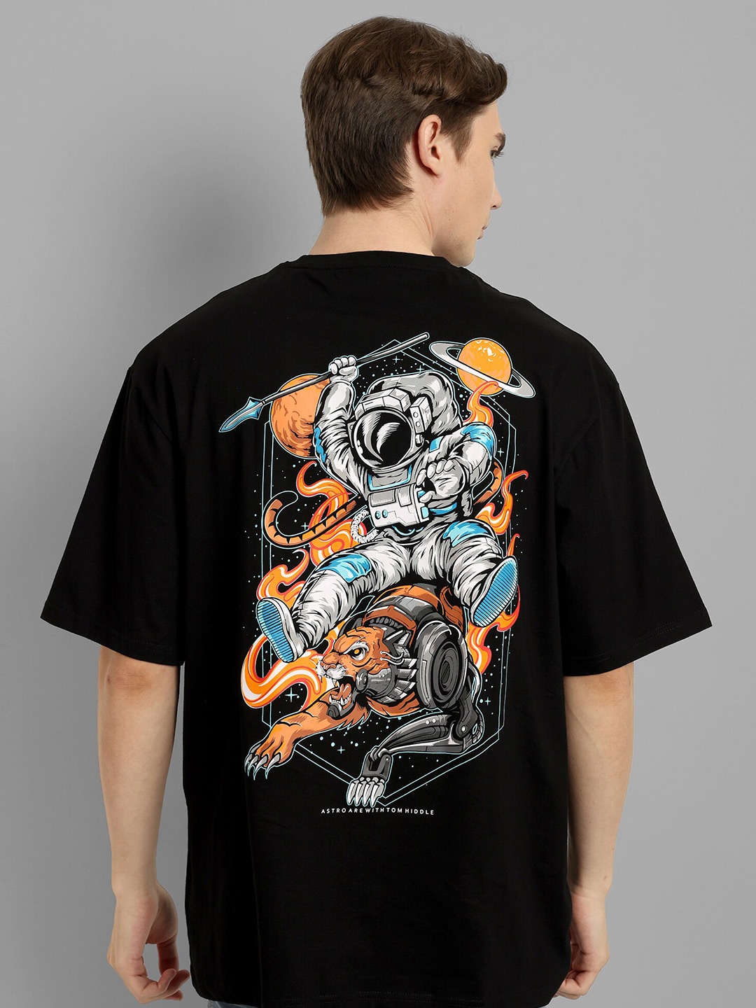 

TOMHIDDLE Graphic Printed Round Neck Short Sleeves Cotton Oversized T-shirt, Black