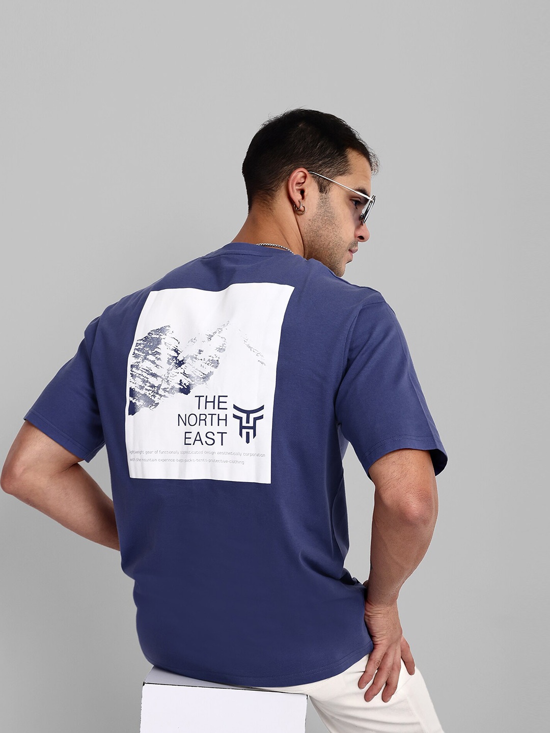 

TOMHIDDLE Men Cotton Oversized Applique T-shirt, Navy blue
