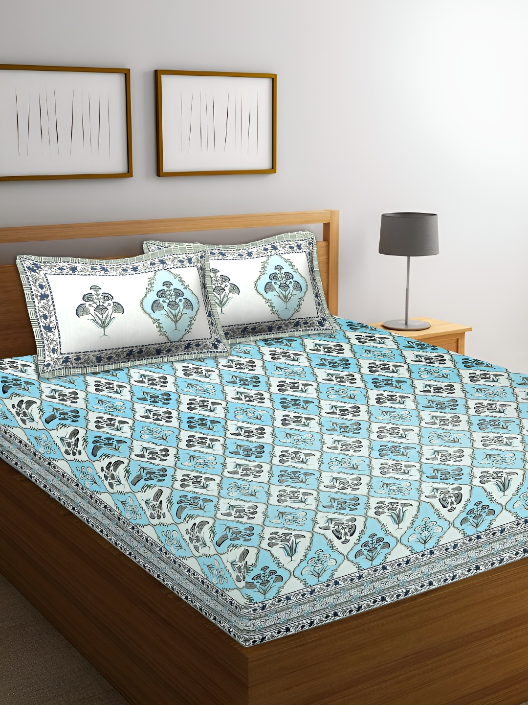 VANI E Blue & White Floral Printed 200 TC King Bedsheet with 2 Pillow Covers