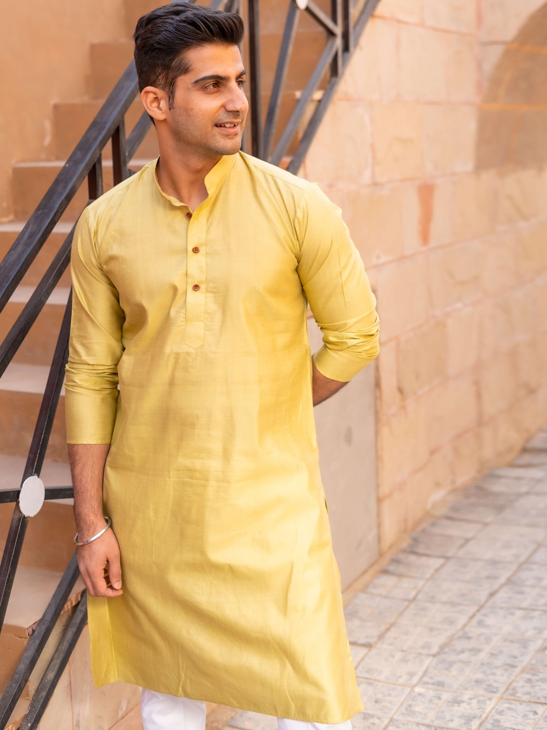 

Shasak Men Kurta, Green