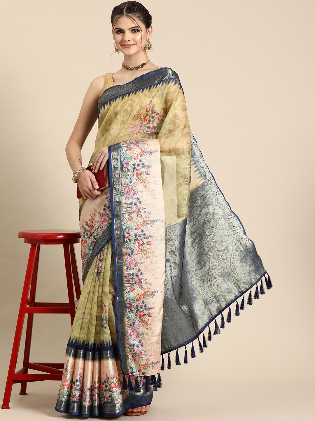 

Silk Land Floral Zari Kanjeevaram Saree, Olive