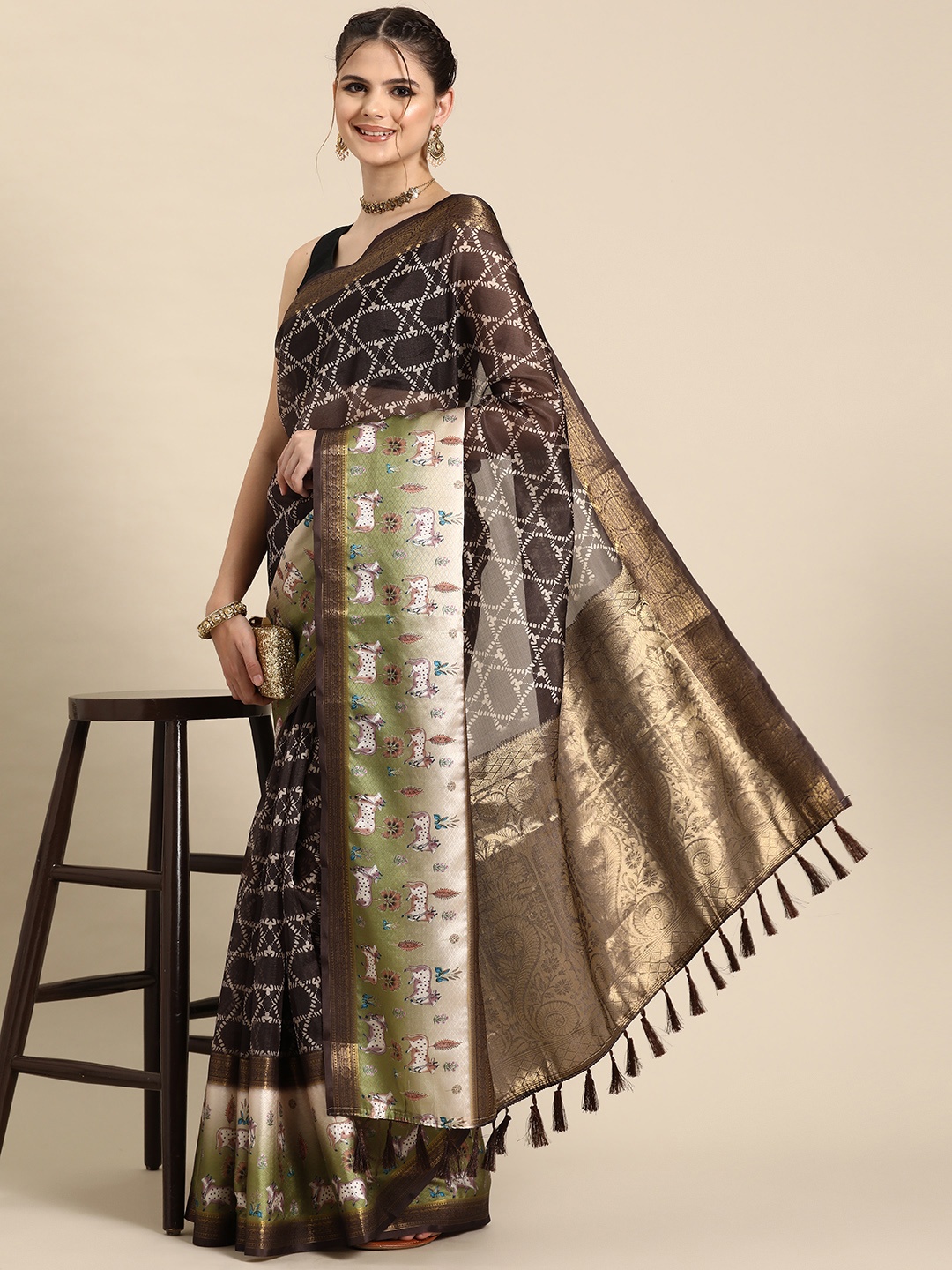 

Silk Land Printed Zari Kanjeevaram Saree, Brown