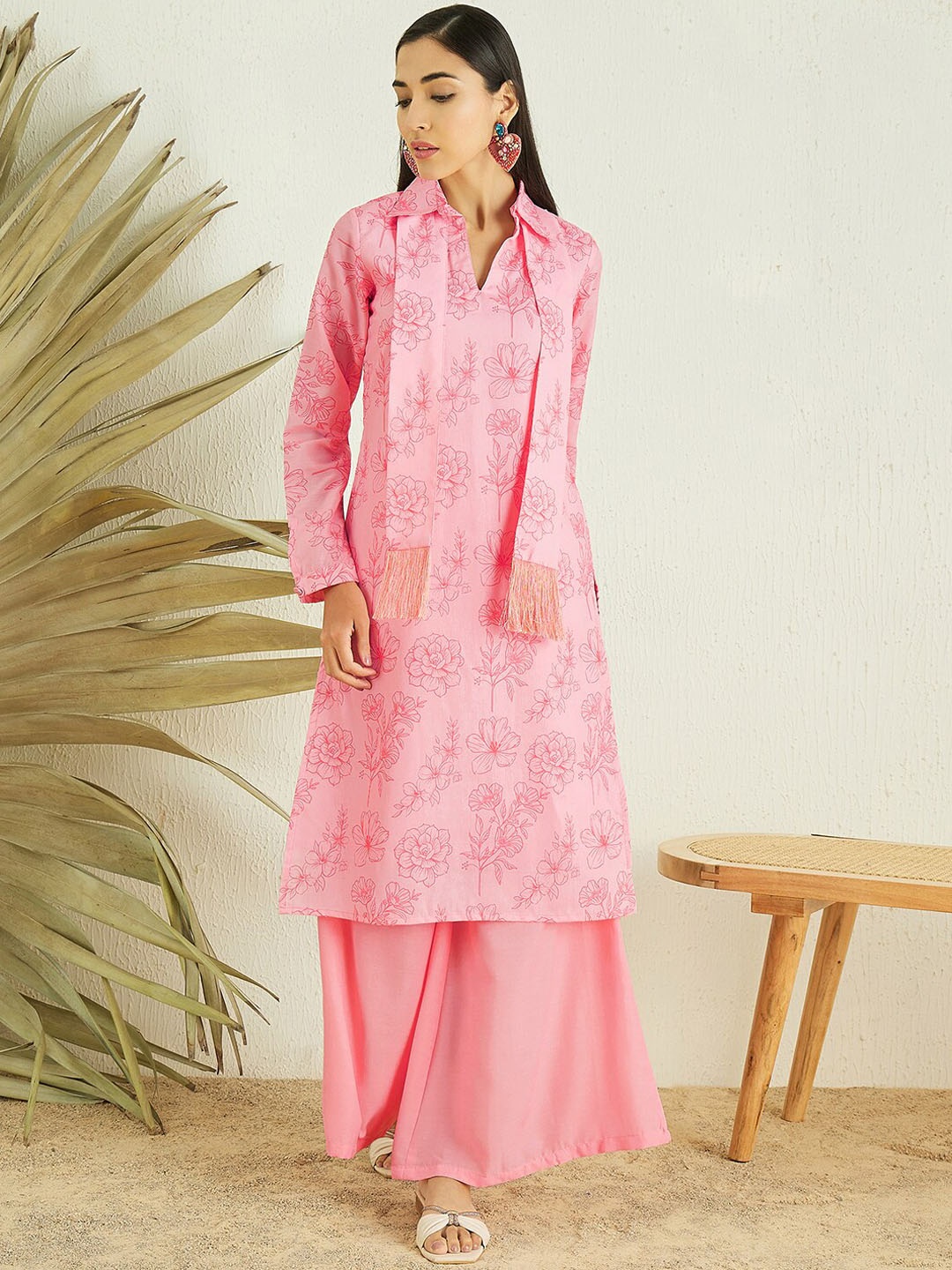 

MASSTANI BY INDDUS Floral Printed Regular Kurta & Palazzos with Attached Calf, Pink