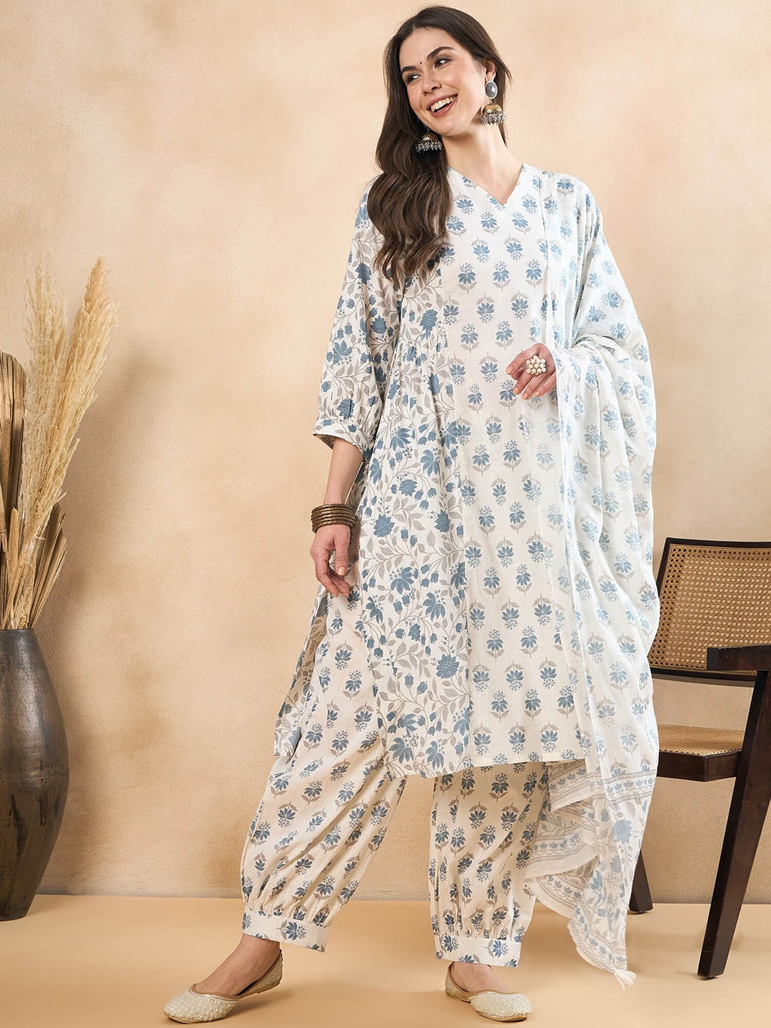 

Anouk White Floral Printed Regular Pure Cotton Kurta With Salwar & With Dupatta