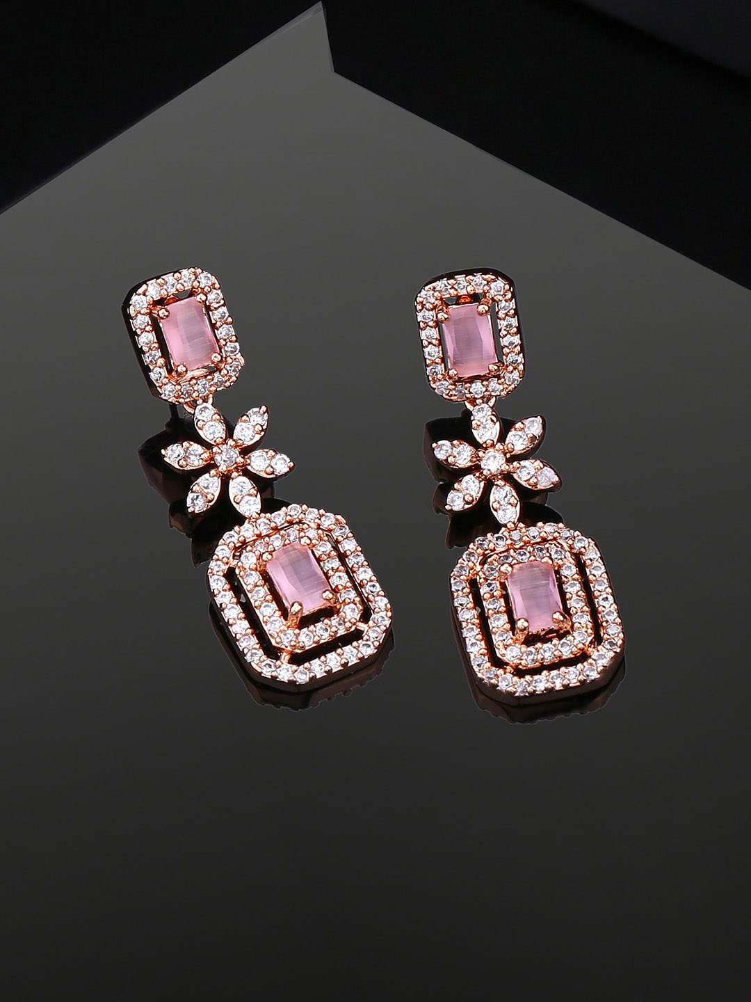 

Estele Geometric Drop Earrings, Pink