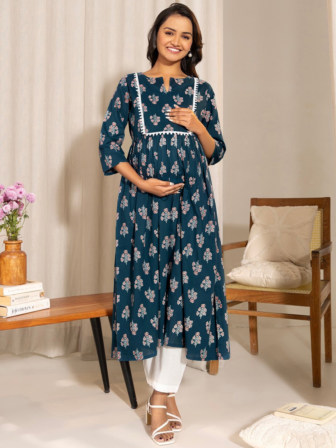 

Janasya Floral Printed Notch Neck A-Line Maternity Kurta, Teal