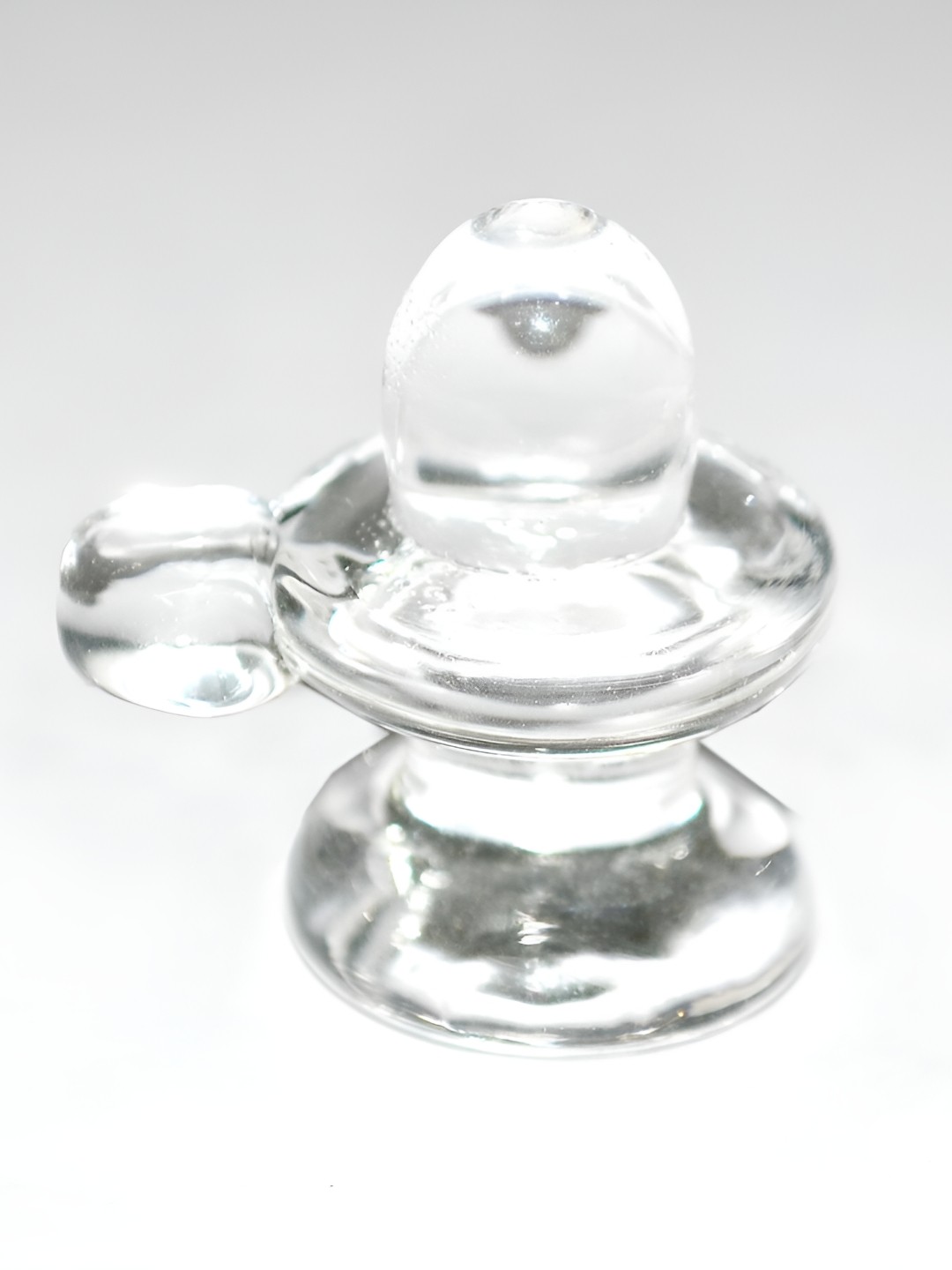 

Navyaksh White Showpiece