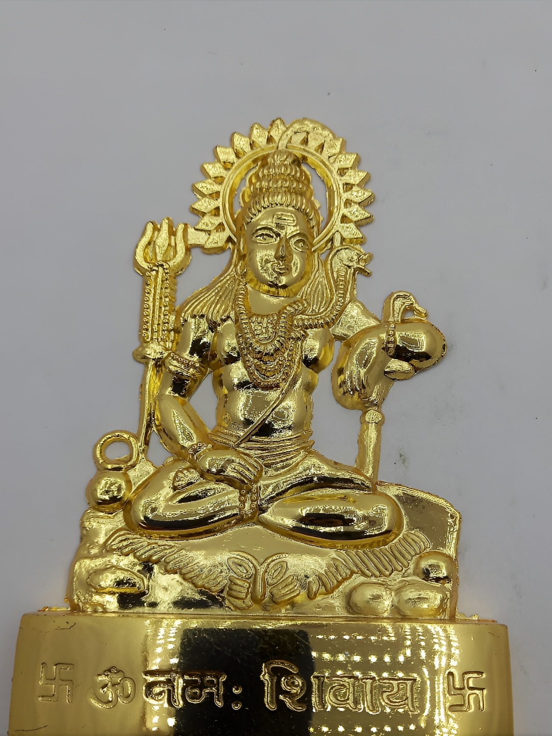 

Navyaksh Gold-Toned Showpiece