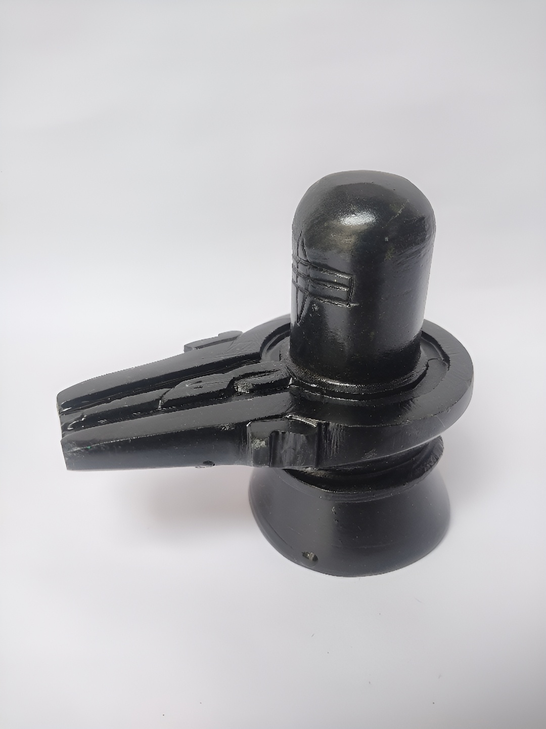 

Navyaksh Black Showpiece