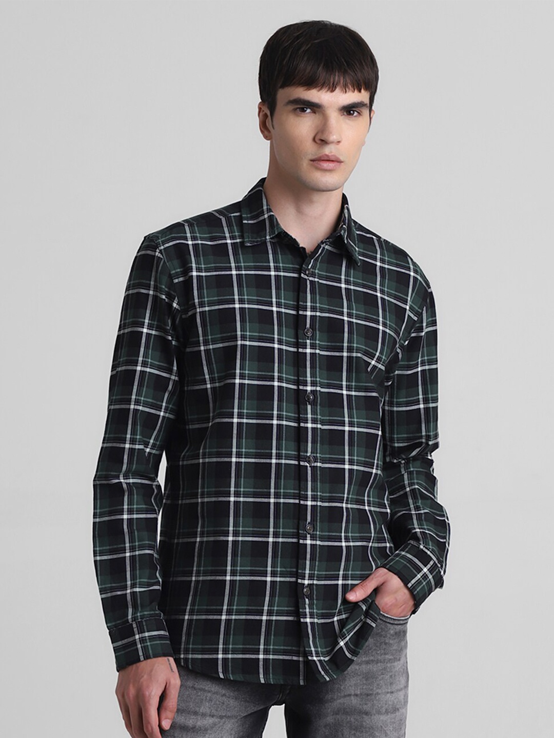 

Jack & Jones Men Tartan Checks Opaque Checked Casual Shirt, Green