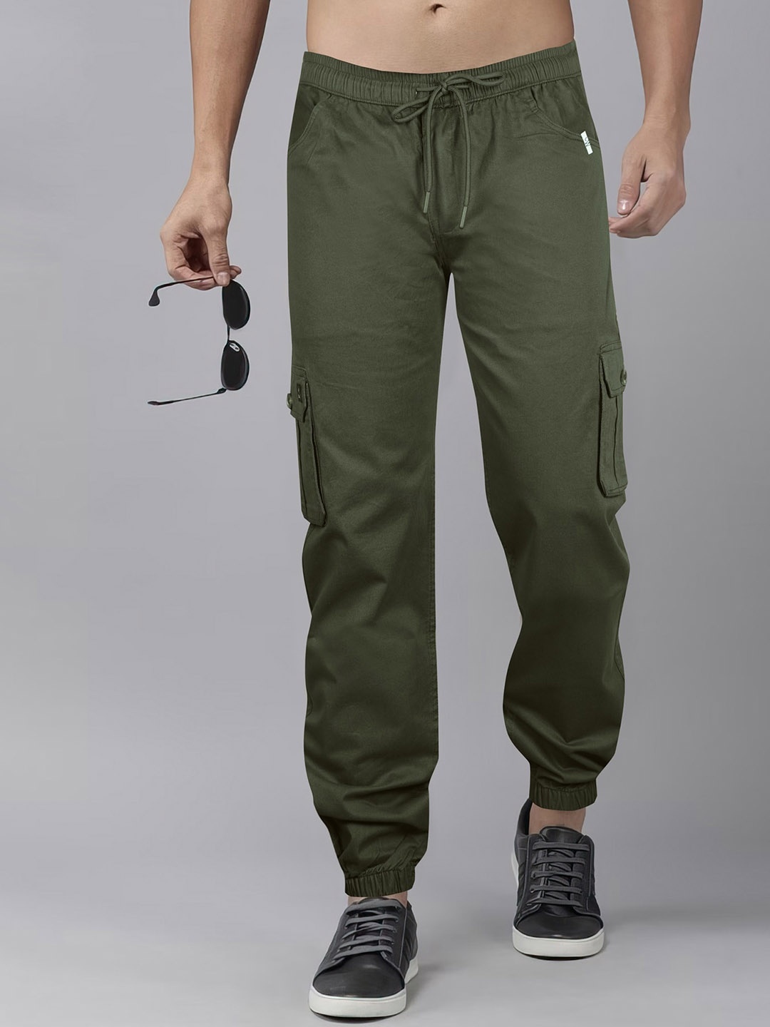 

Jb Just BLACK Men Relaxed Regular Fit Cargo Joggers, Olive