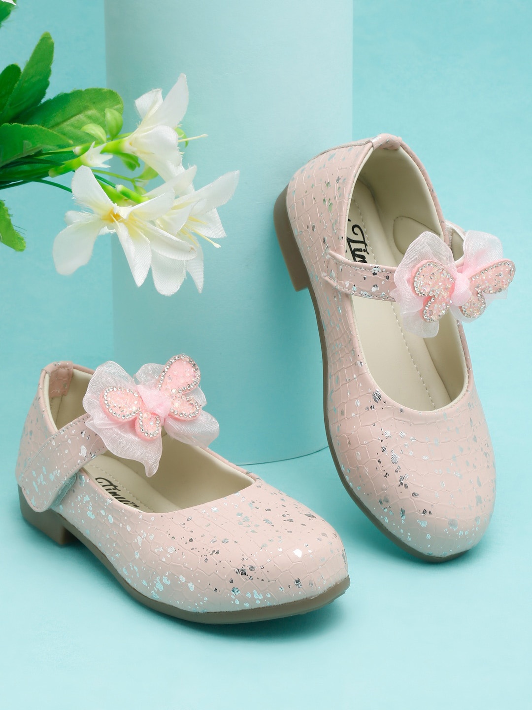 

Tiny Bugs Girls Embellished Ballerinas with Bows Flats, Pink