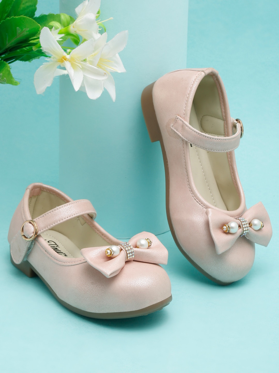 

Tiny Bugs Girls Party Ballerinas with Bows Flats, Peach