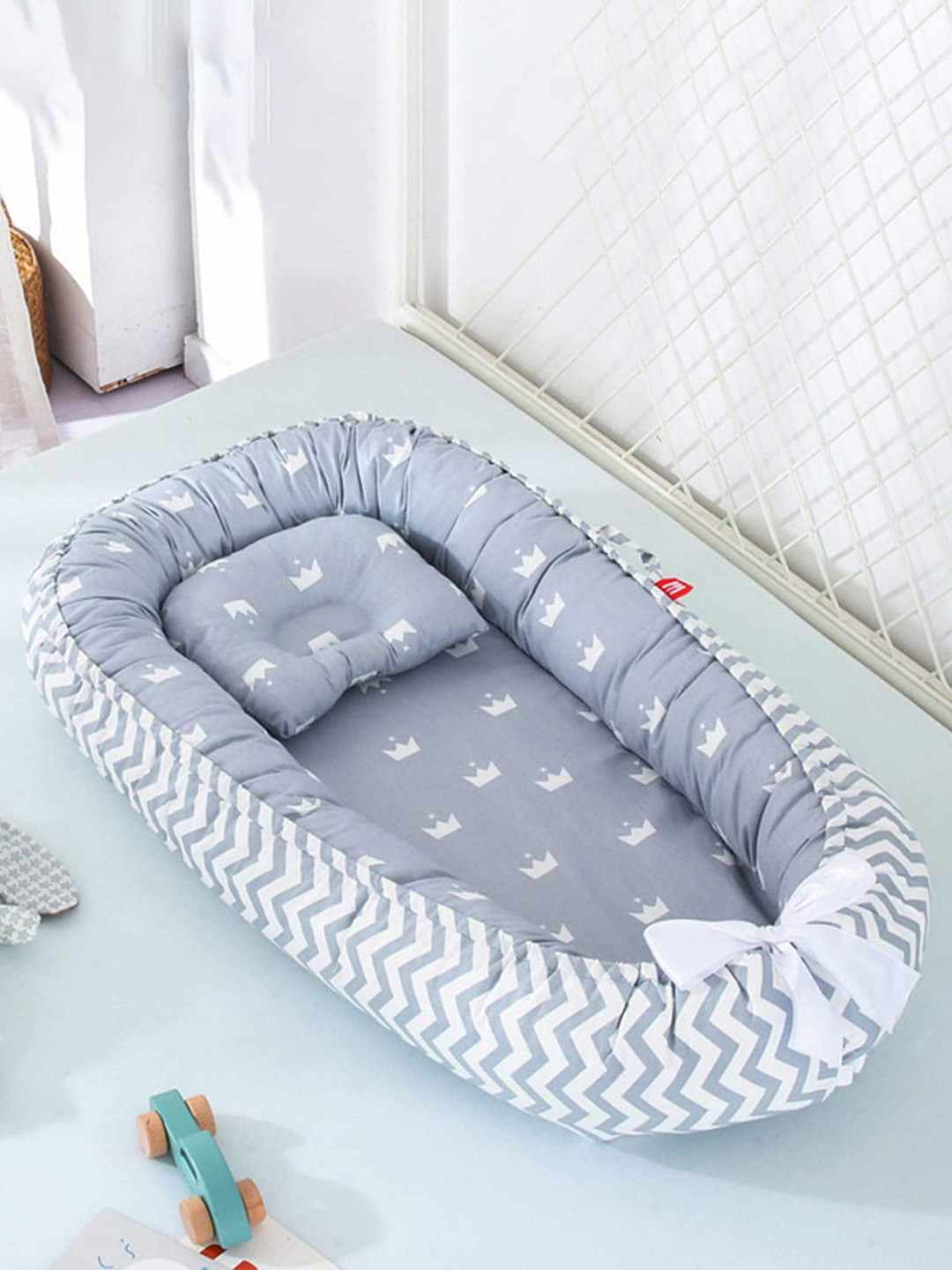 

SYGA Infants Printed Portable & Foldable Reversible Sleeping Bed Nest, White