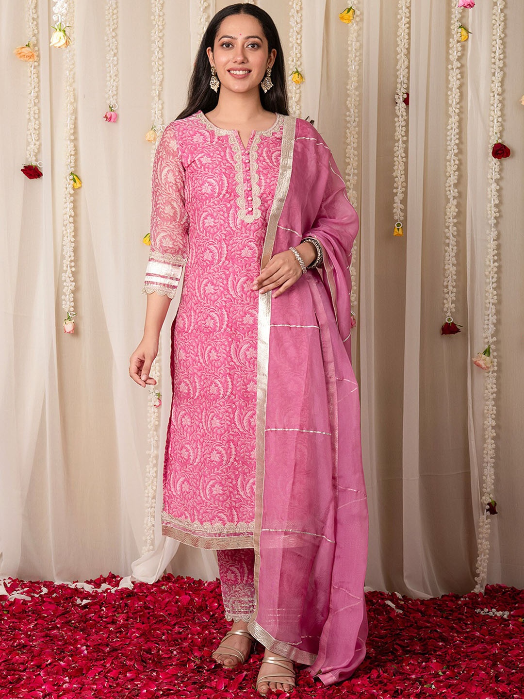 

mulmul.com Women Floral Printed Regular Gotta Patti Chanderi Cotton Kurta with Trousers & With Dupatta, Pink
