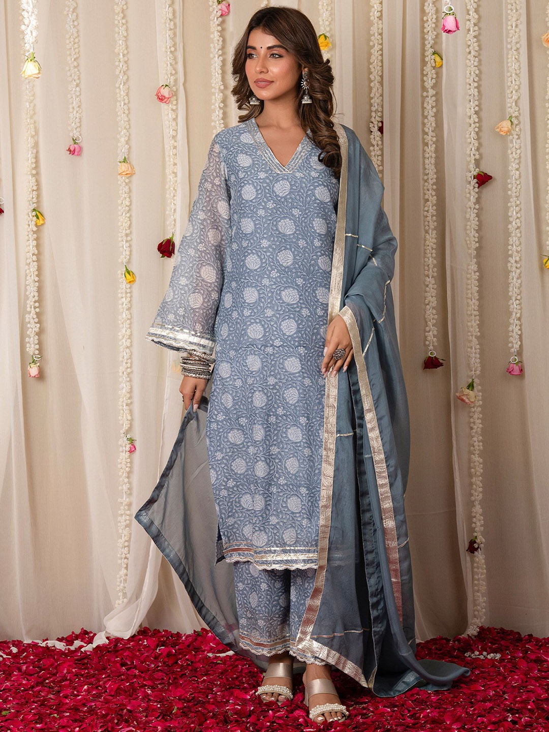 

mulmul.com Women Ethnic Motifs Printed Regular Gotta Patti Chanderi Cotton Kurta with Trousers & With Dupatta, Blue