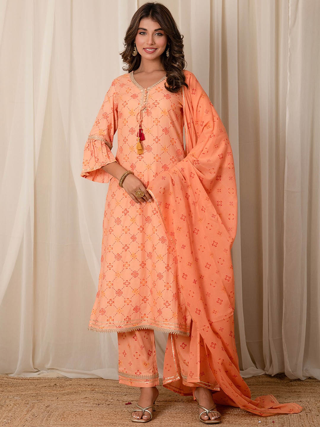 

mulmul.com Women Ethnic Motifs Printed Regular Gotta Patti Pure Cotton Kurta with Palazzos & With Dupatta, Orange