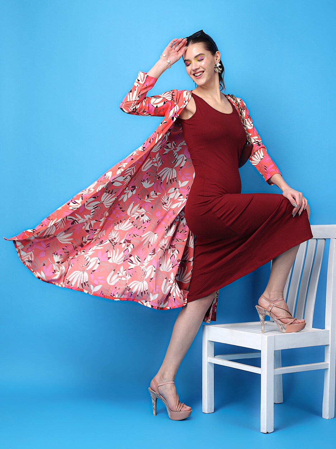 

Cation Women Floral Printed Longline Shrug, Coral