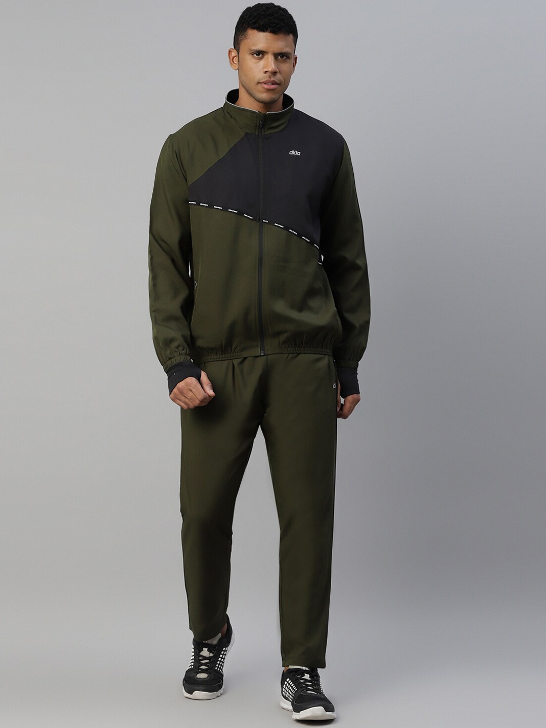 

DIDA Men Urban Inspired Colorblock Quick-Dry Activewear Sports Fitness Track Suit, Green