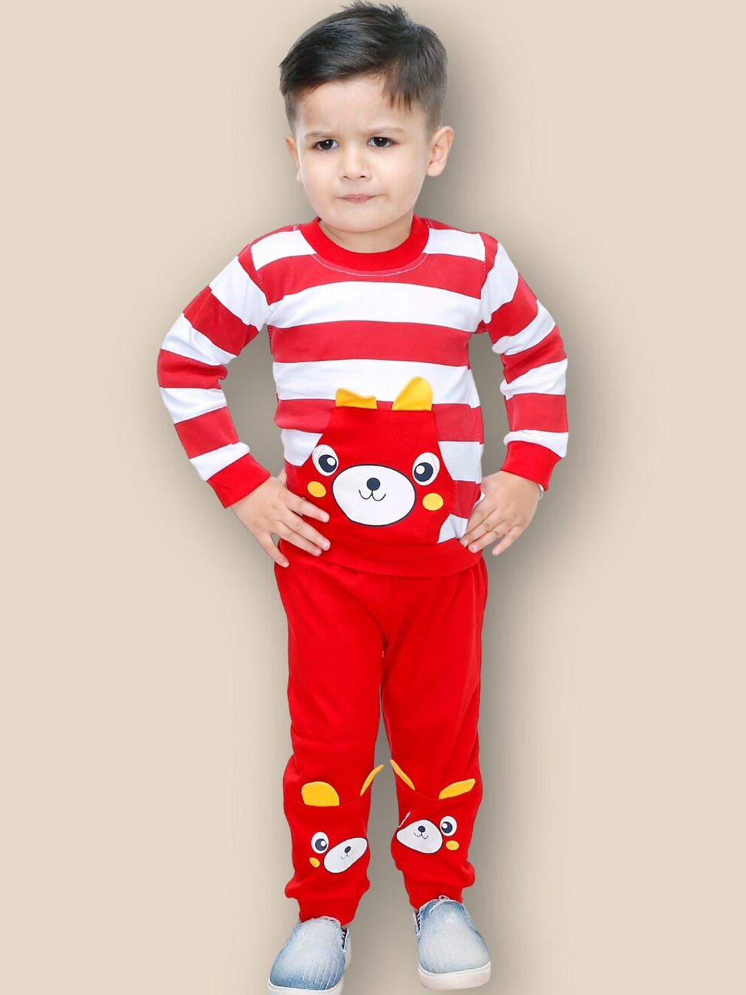 

BAESD Boys Printed T-shirt with Trousers, Red