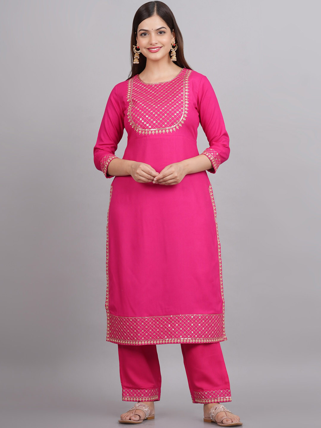 

NEW4U Floral Yoke Design Sequinned Kurta with Palazzos, Pink