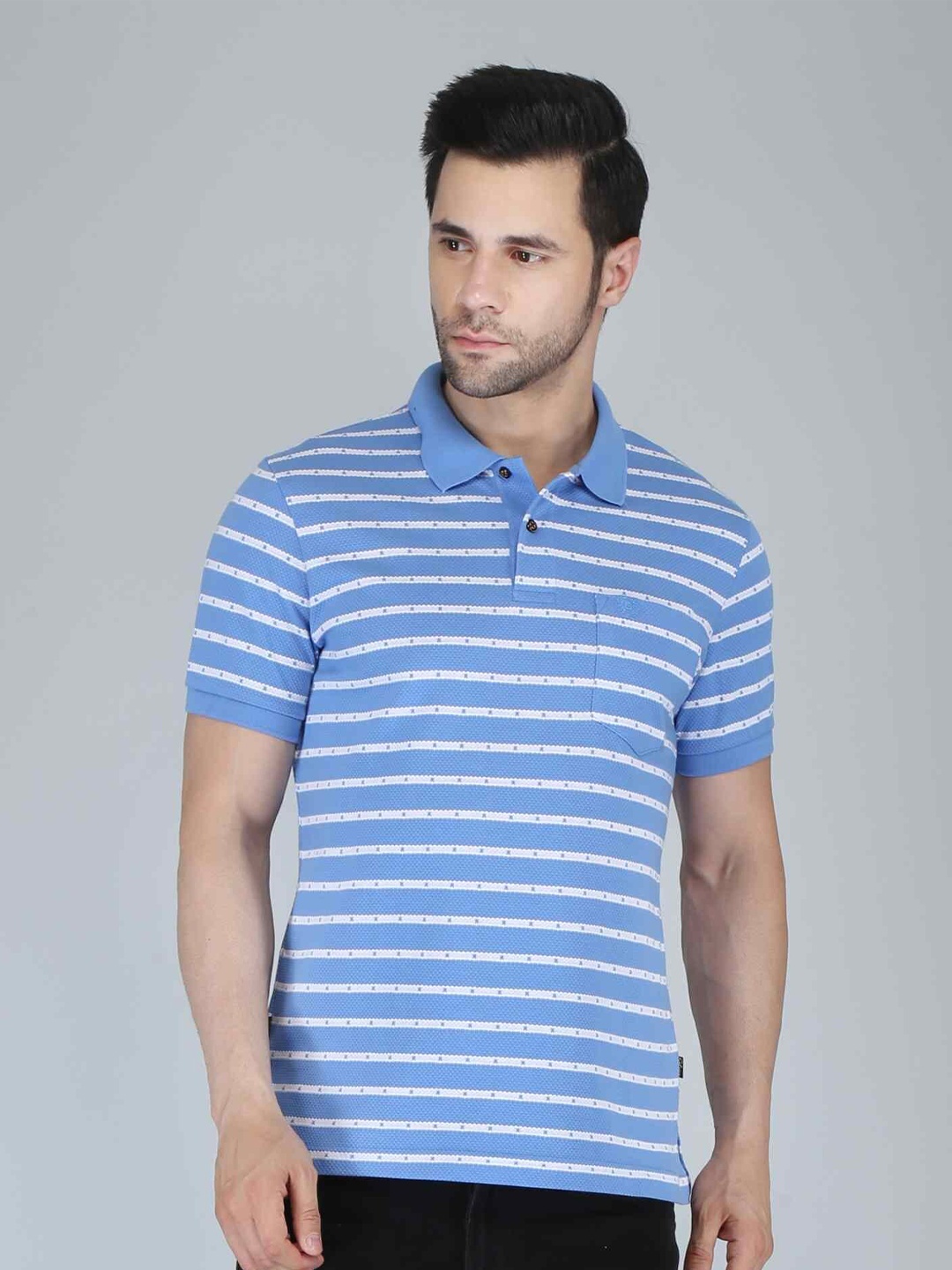 

CELSIUS Men Striped V-Neck Pockets T-shirt, Blue