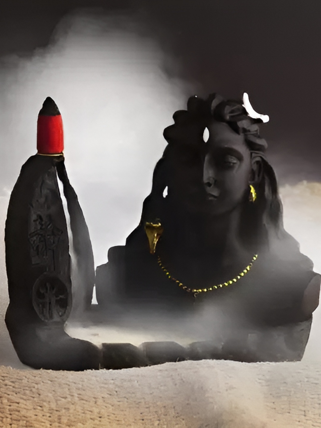 

Navyaksh Black Showpiece