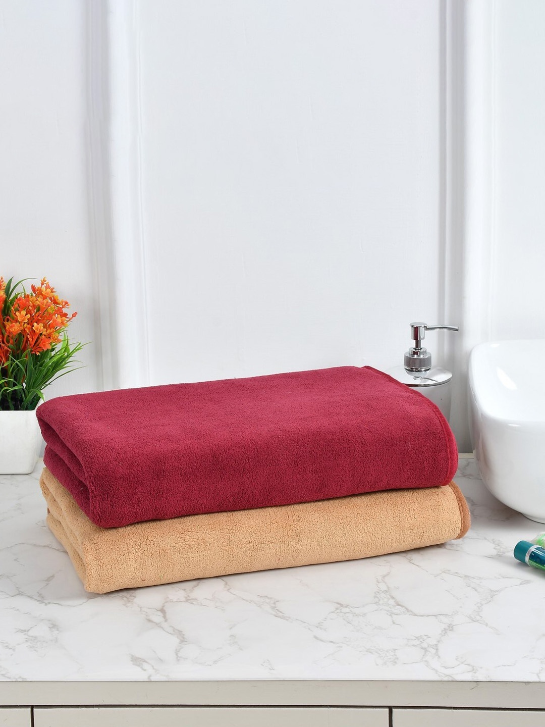 

Cotton Bolls Textiles Maroon 2 Pieces 300 GSM Bath Towels