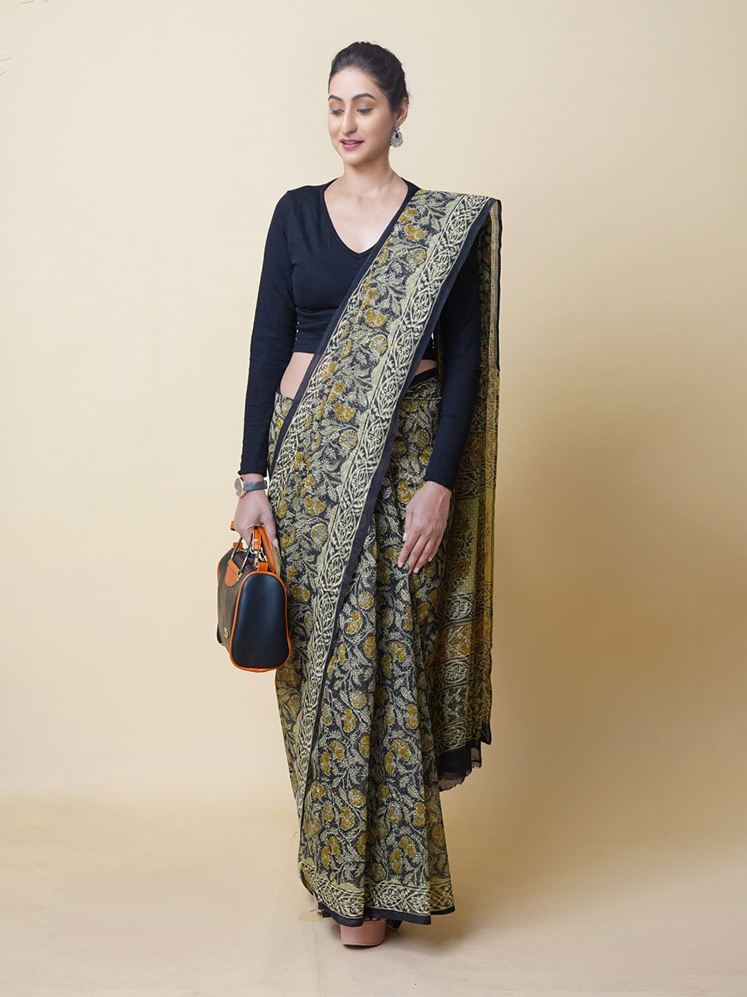 

Unnati Silks Ethnic Motifs Printed Silk Cotton Kota Saree, Beige
