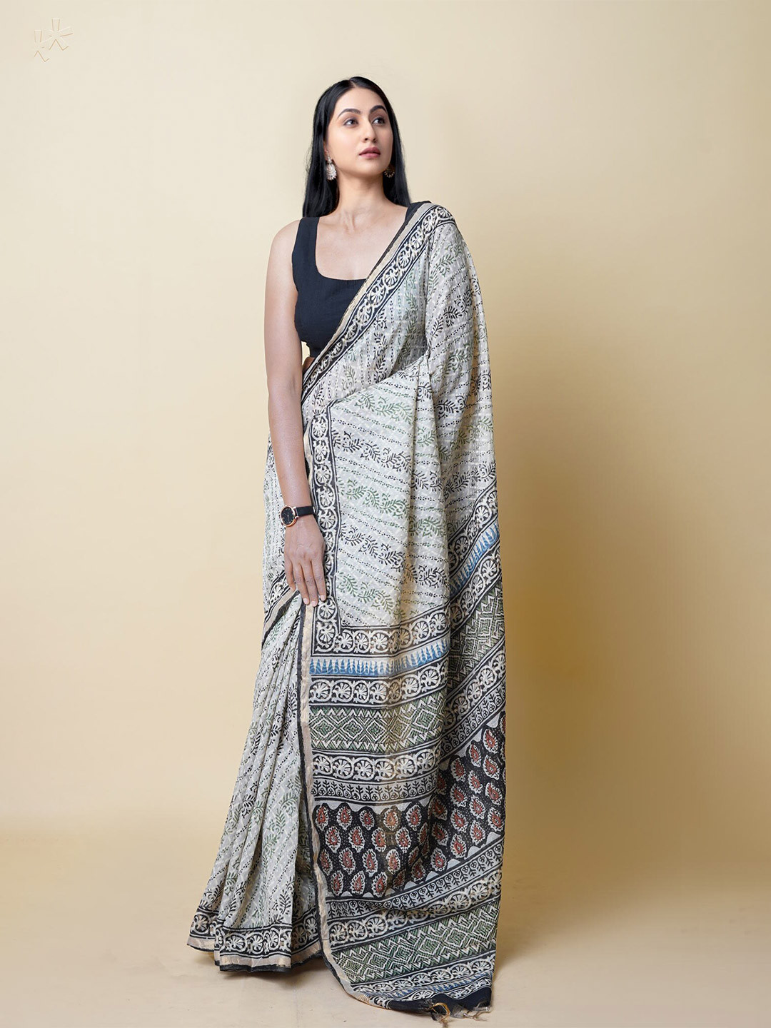 

Unnati Silks Floral Printed Silk Cotton Chanderi Saree, Cream