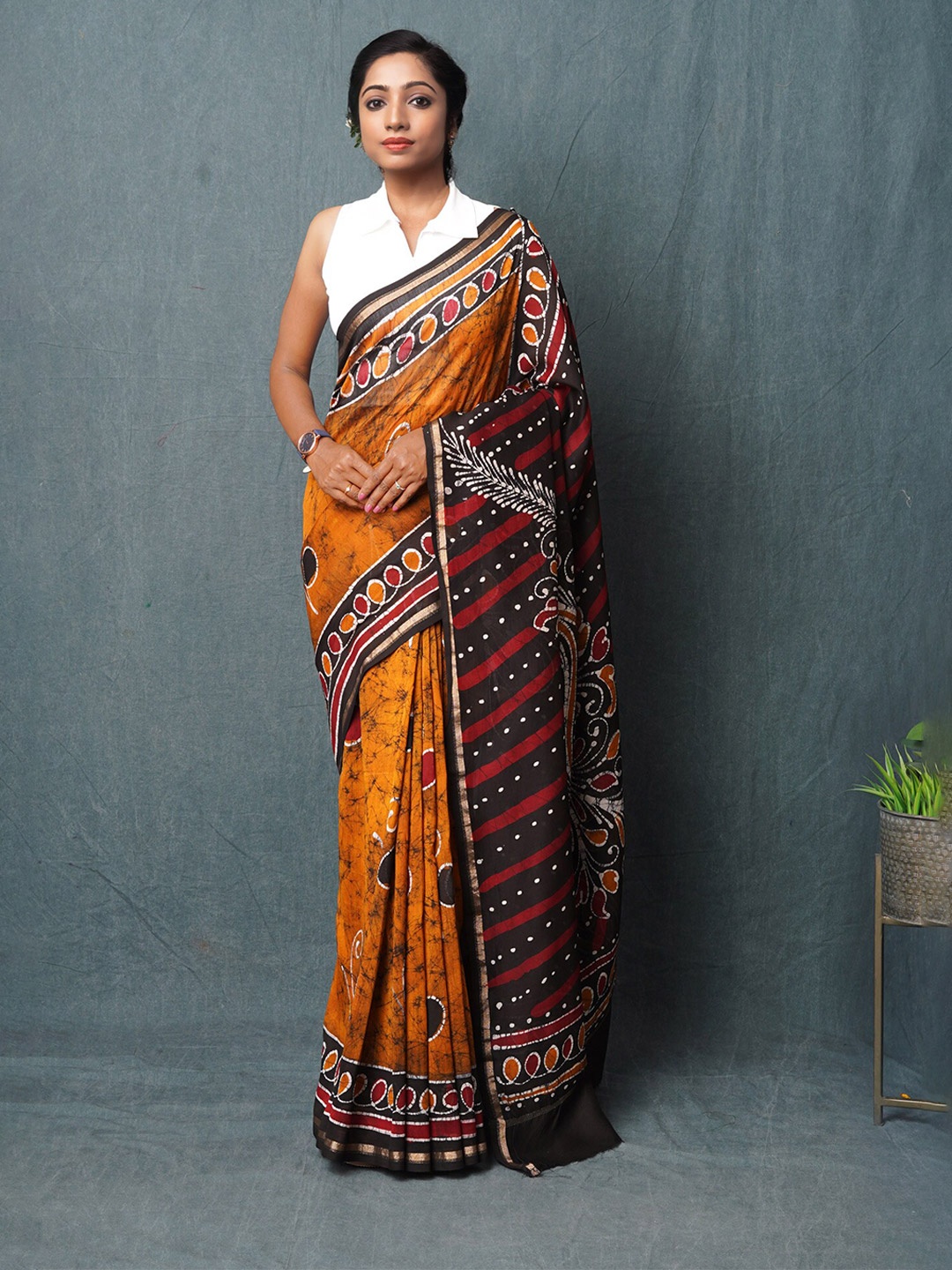 

Unnati Silks Batik Printed Zari Silk Cotton Chanderi Sico Saree, Yellow