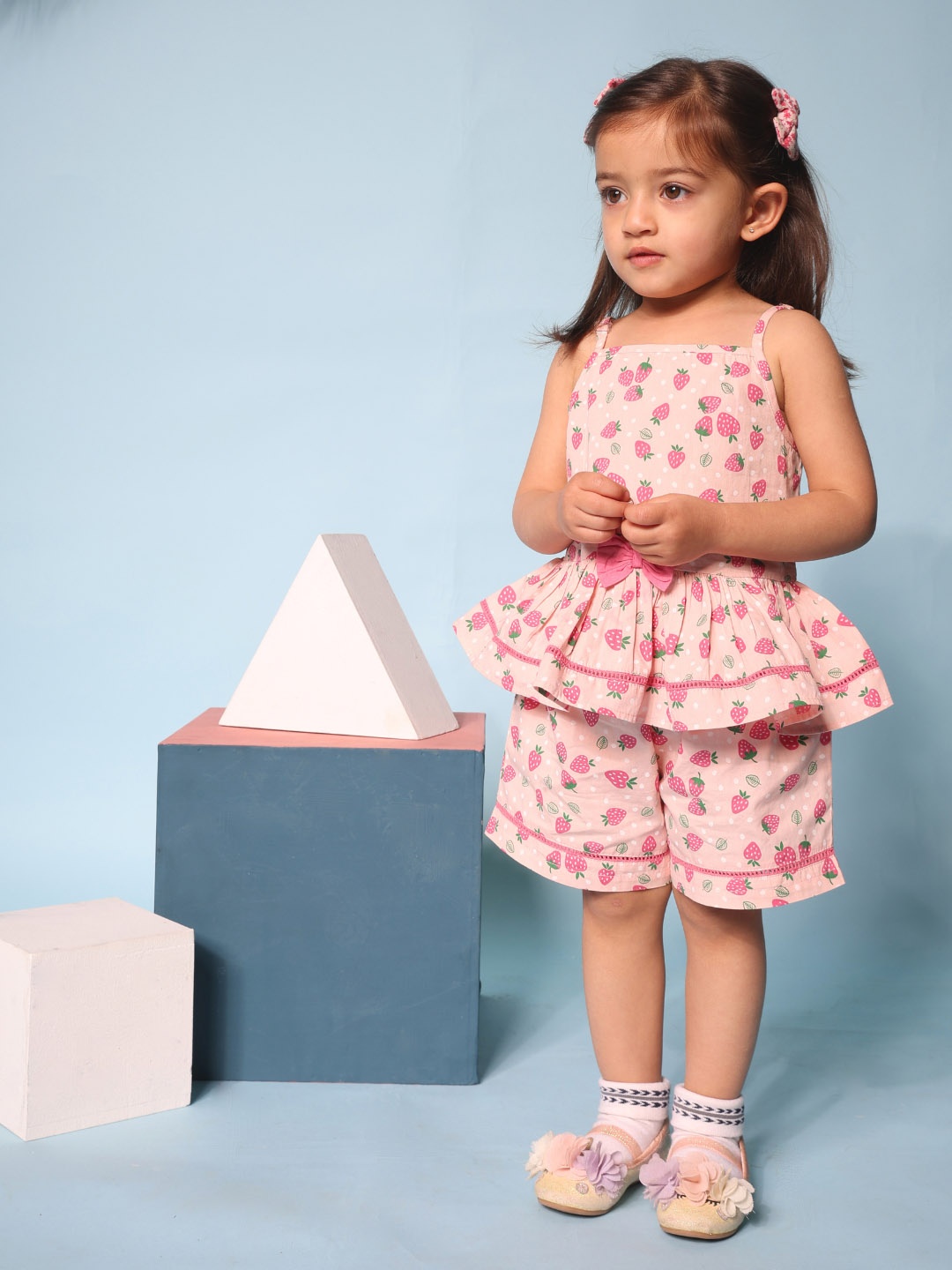 

Budding Bees Girls Printed Pure Cotton Top with Shorts, Peach