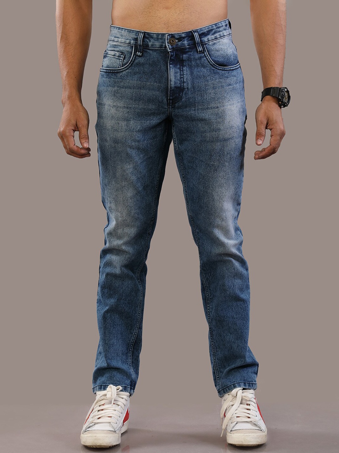 

The Roadster Lifestyle Co. Men Blue Comfort Slim-Fit Heavy Faded Stretchable Jeans