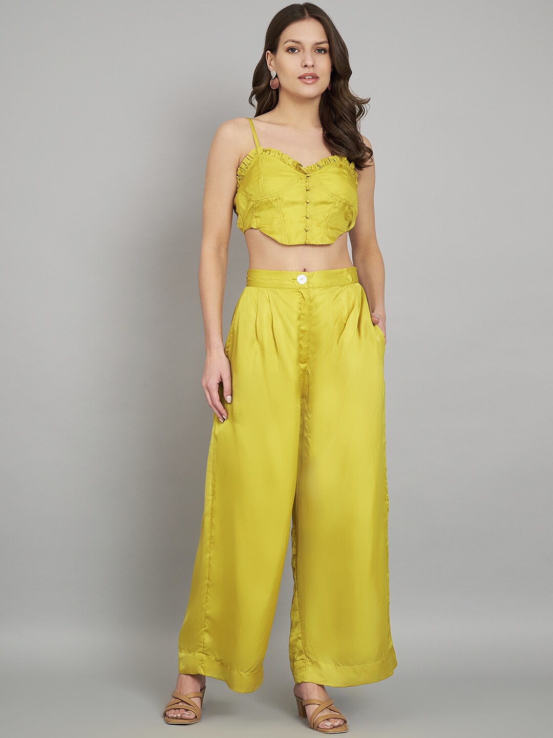 

Amagyaa Pleated Crop Top With Palazzo, Yellow