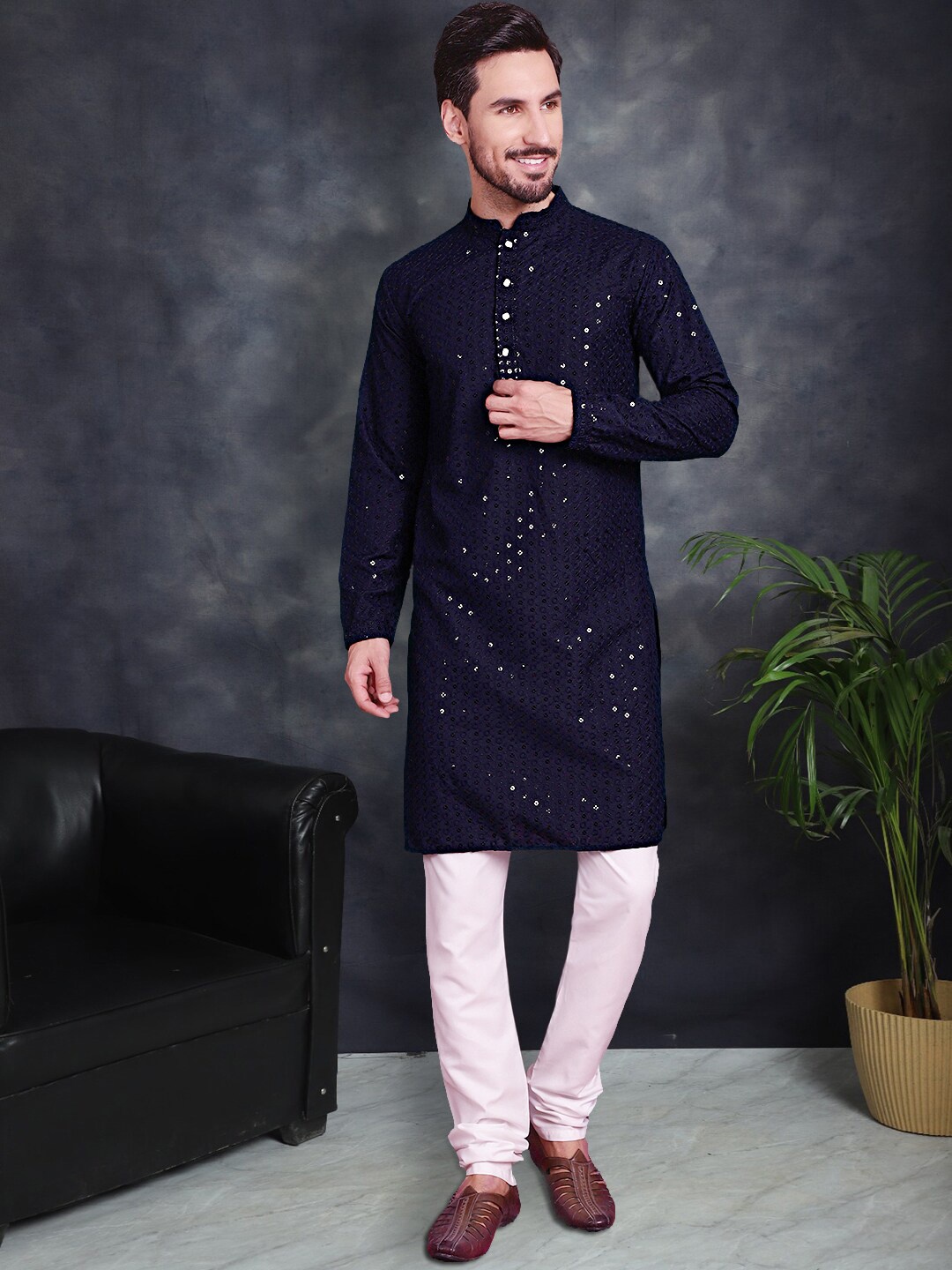 

Jompers Floral Embroidered Mandarin Collar Chikankari Pure Cotton Kurta with Churidar, Navy blue